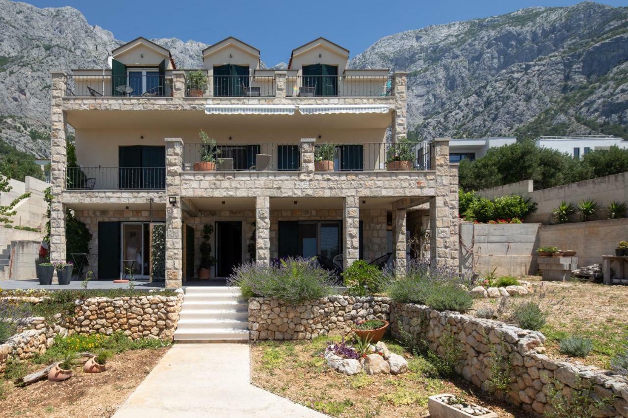 Apartments Denis Makarska Rum bild